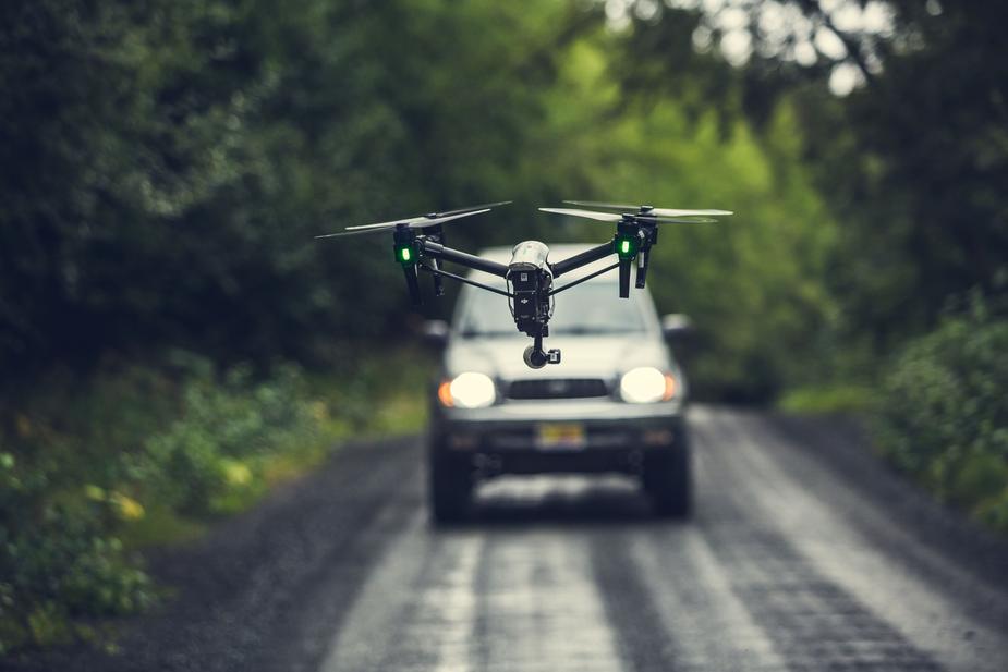 The Ultimate Buying Guide for Top 10 Drones That Follow People